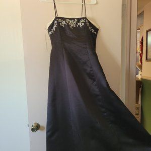 Black/white prom dress with lace up back